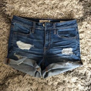 medium wash denim shorts